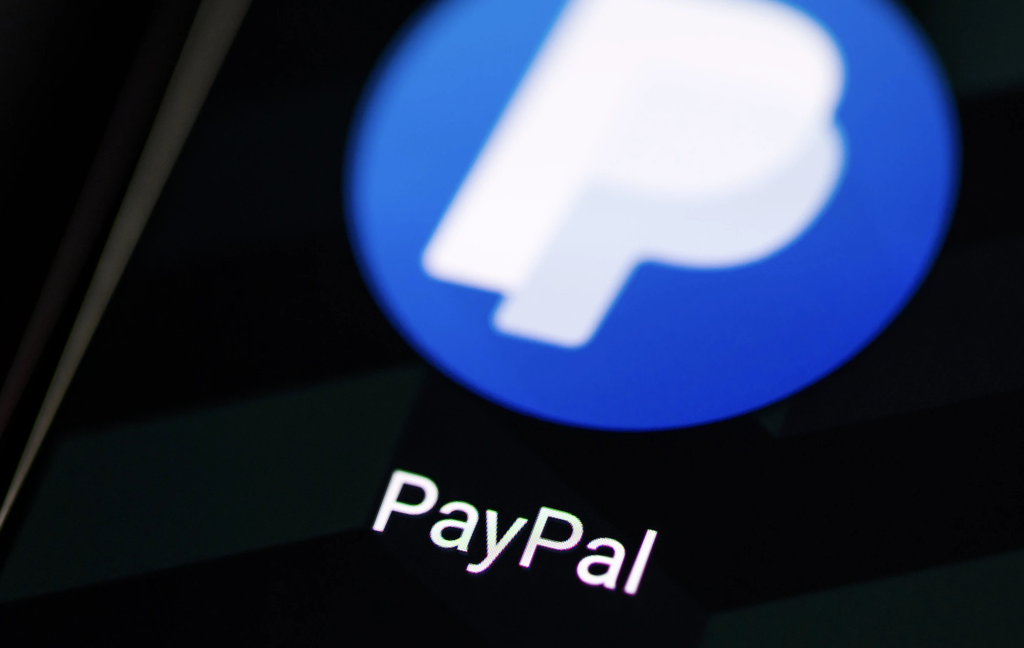 Hackare Kapar PayPals System För Att Skicka Övertygande Bedrägeri-Epost