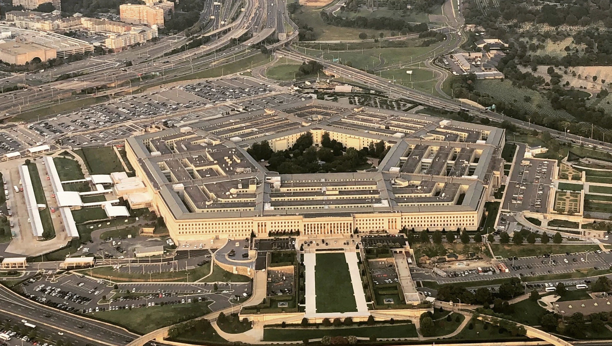 Pentagon använder AI för militärplanering med Thunderforge-projektet