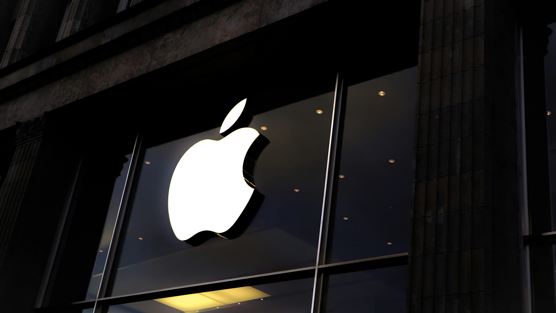 Apple planerar att öka sina utgifter för AI-utveckling